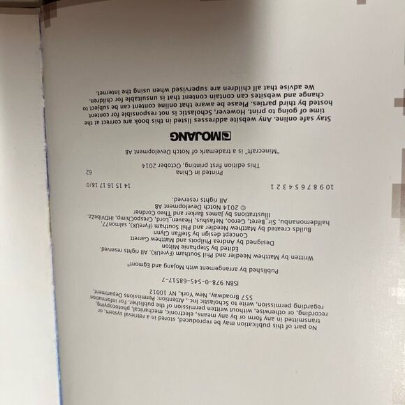 Scholastic Kids Minecraft Mojang Construction Handbook Hardcover Book OS - Picture 5 of 5